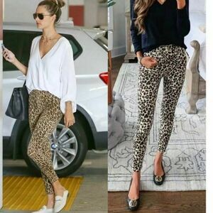 Frame Ali High Rise Leopard Animal Print Jeans 25